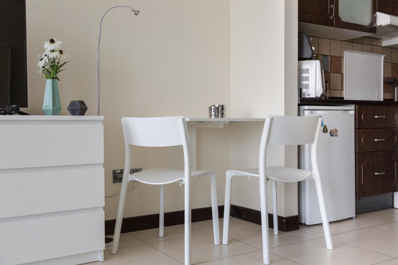 Apartament Higuests - Cozy Studio With Panoramic Views On The Lake Dubaj Zewnętrze zdjęcie